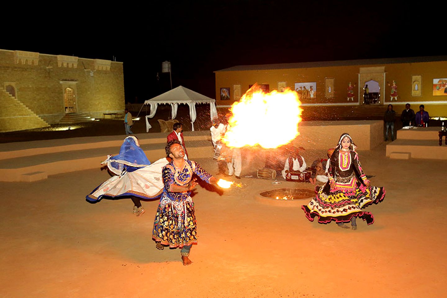Luxury Tent Rental at an Exotic Glamping Resort in the Desert near Jaisalmer, India