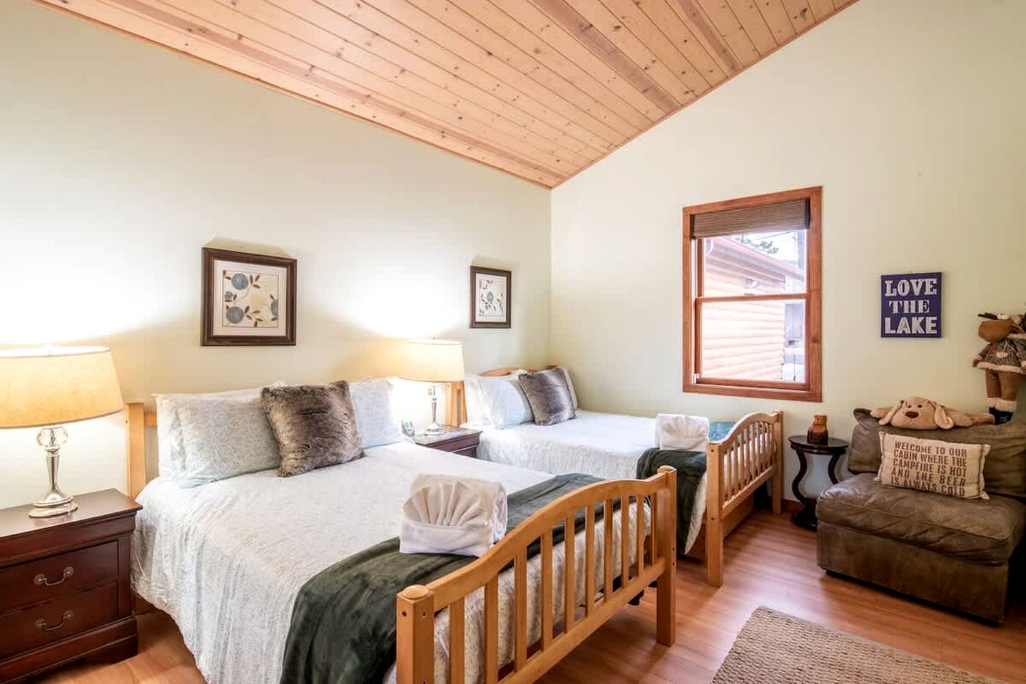 Experience Bliss: Big Bear Lake Rental with Exclusive Hot Tub