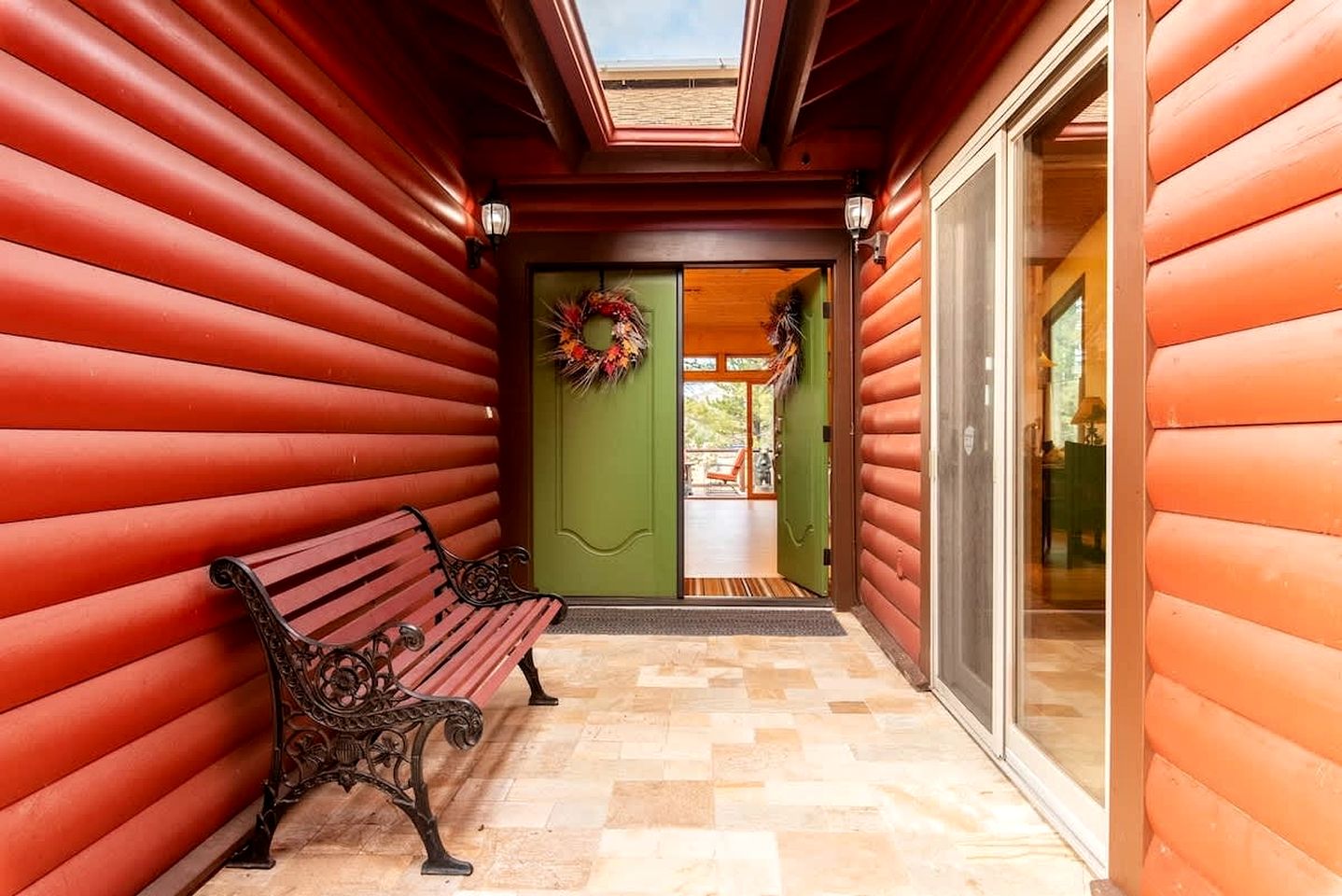 Experience Bliss: Big Bear Lake Rental with Exclusive Hot Tub