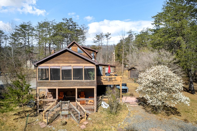 Vacation Rentals (United States of America, Great Cacapon, West Virginia)