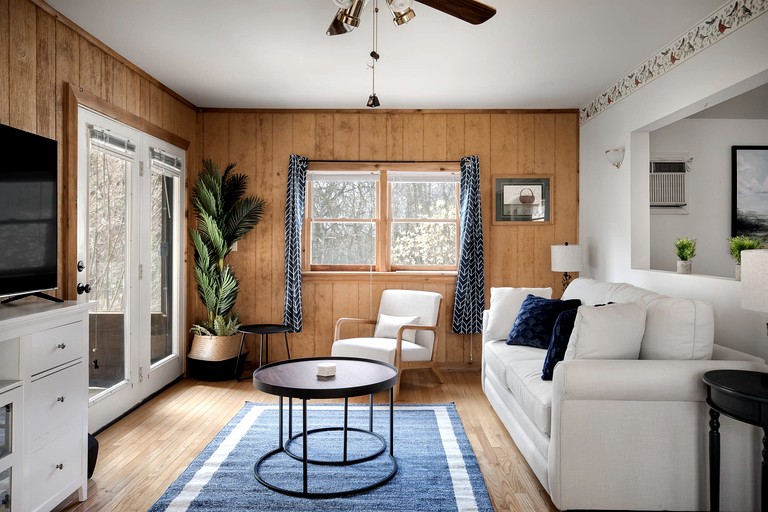 Vacation Rentals (United States of America, Great Cacapon, West Virginia)