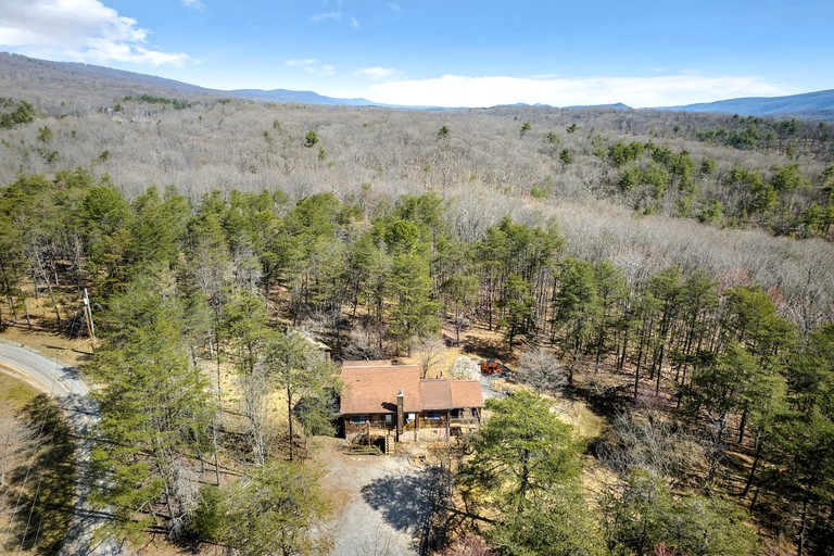 Vacation Rentals (United States of America, Great Cacapon, West Virginia)