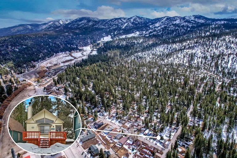 Cabins (United States of America, Big Bear Lake, California)