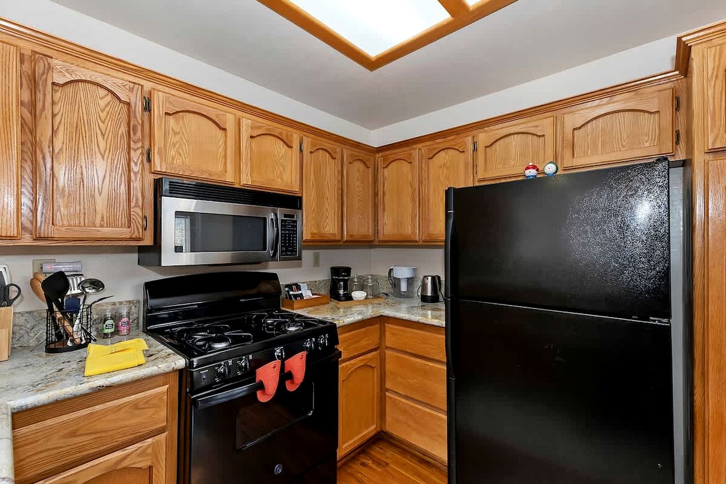 Experience Luxury: Beautiful Modern Cabin in Big Bear Lake