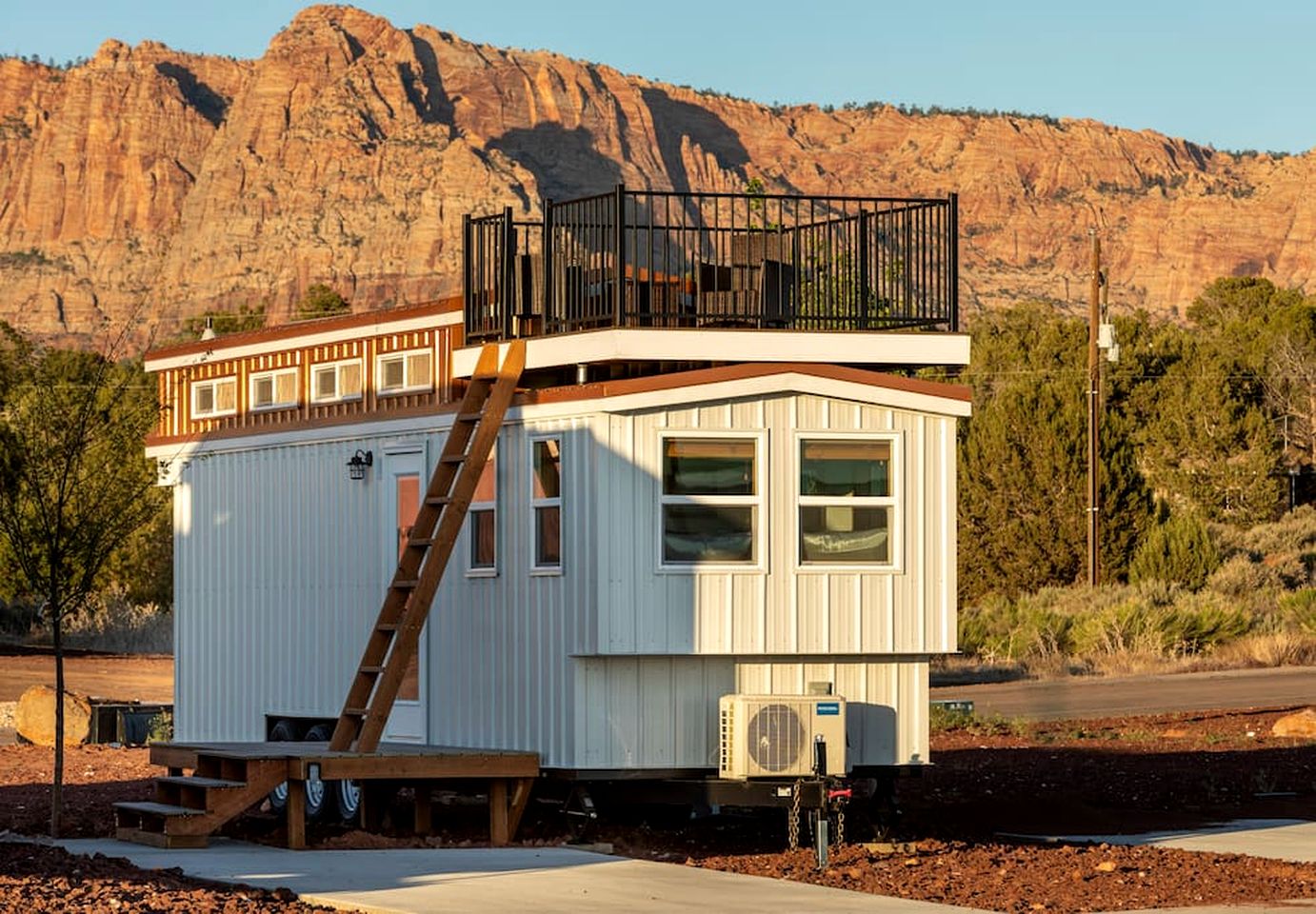Explore Nature in Style: Discover This Tiny Home Getaway in Apple Valley, Utah