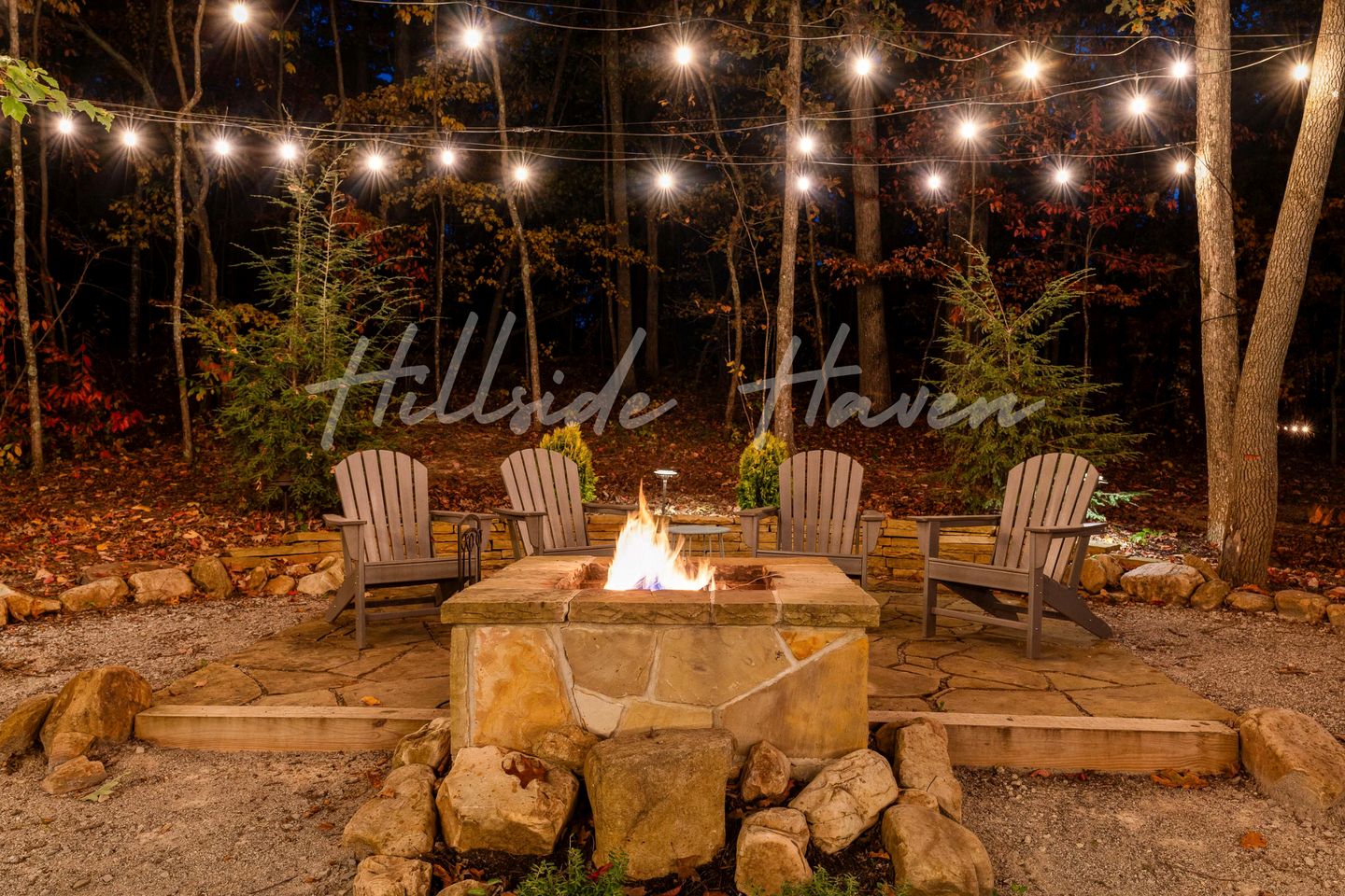 Exquisite Cabin with Stunning Interior, Outdoor Deck and Hot-Tub in Tennessee