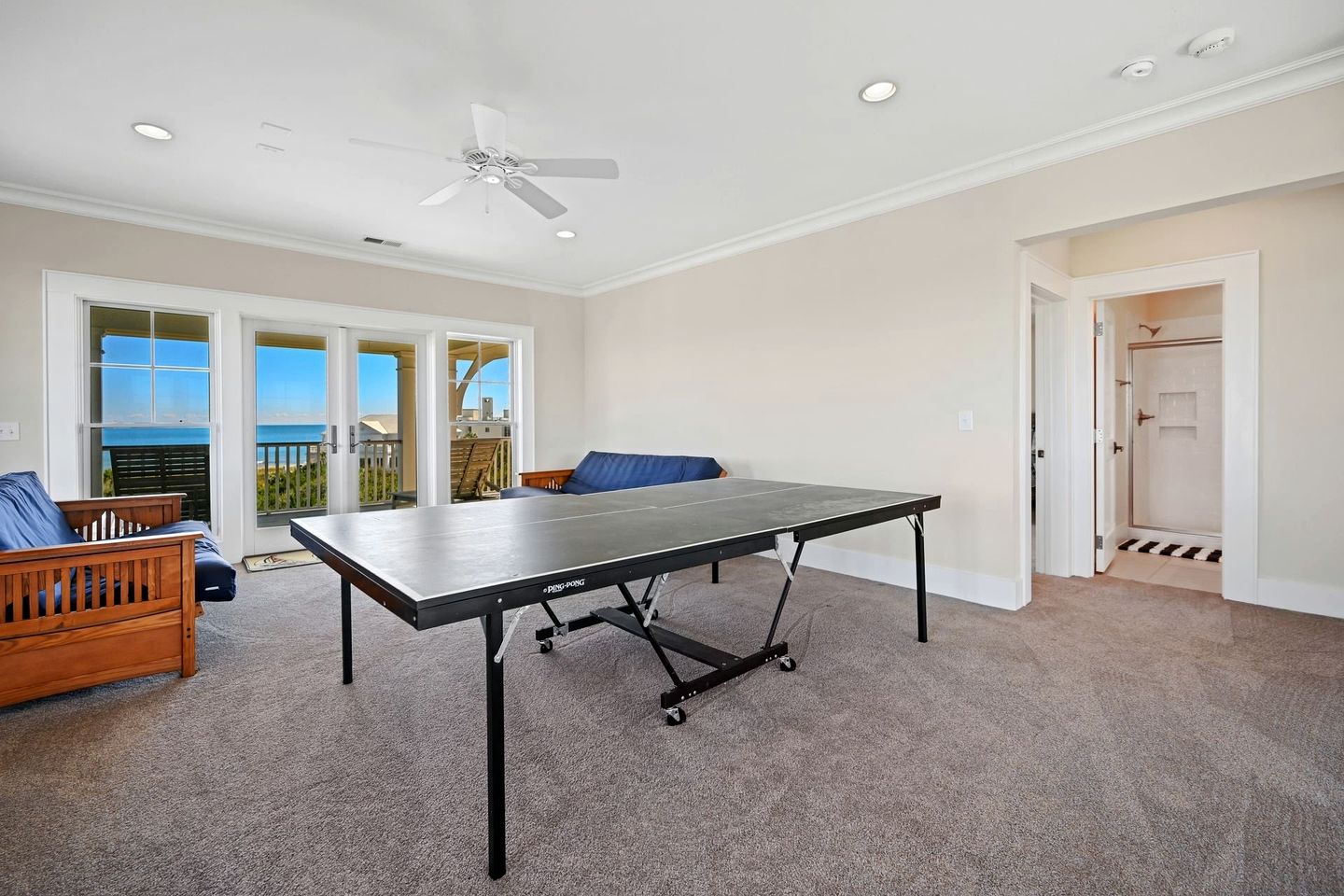 Exquisite Beach House for Family Getaway in Gated Community near Pawleys Island, South Carolina