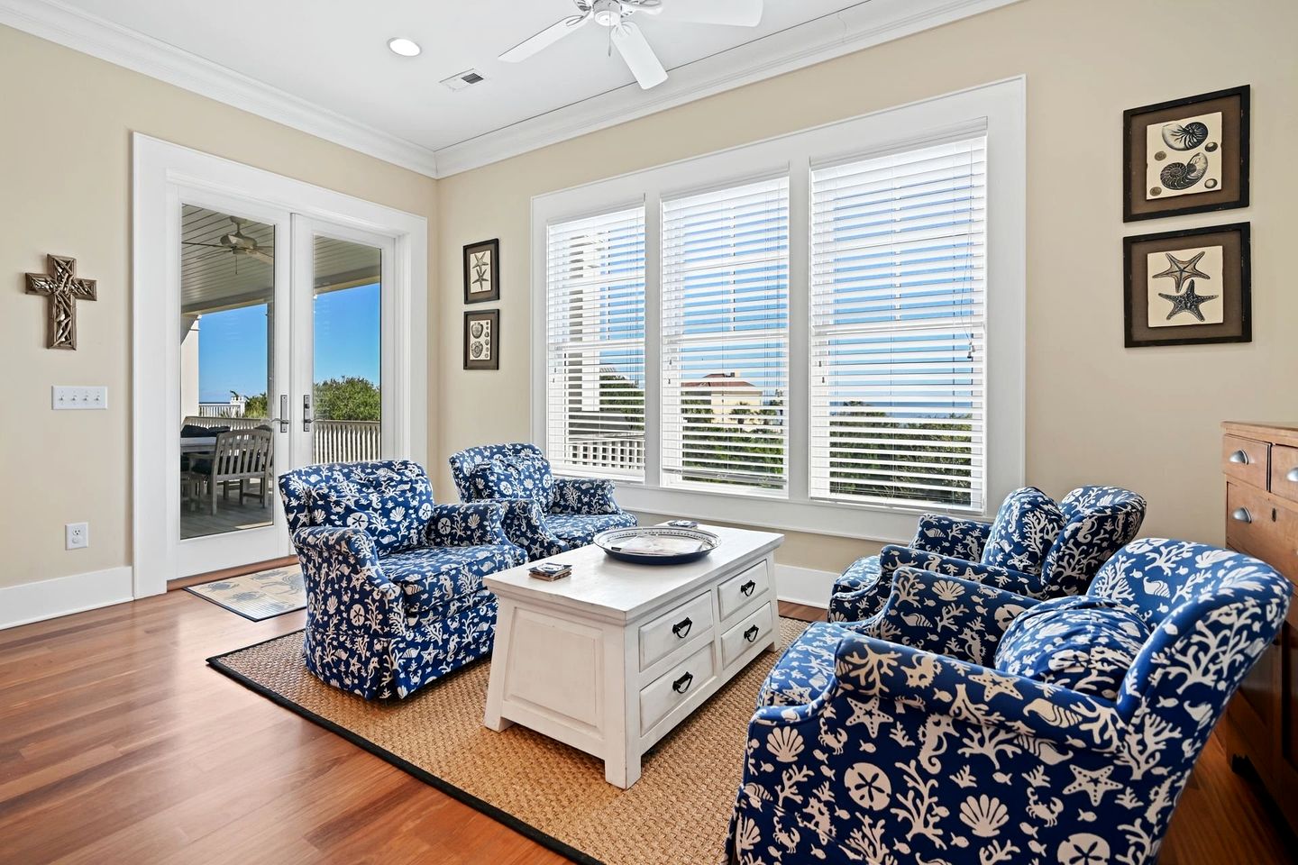 Exquisite Beach House for Family Getaway in Gated Community near Pawleys Island, South Carolina