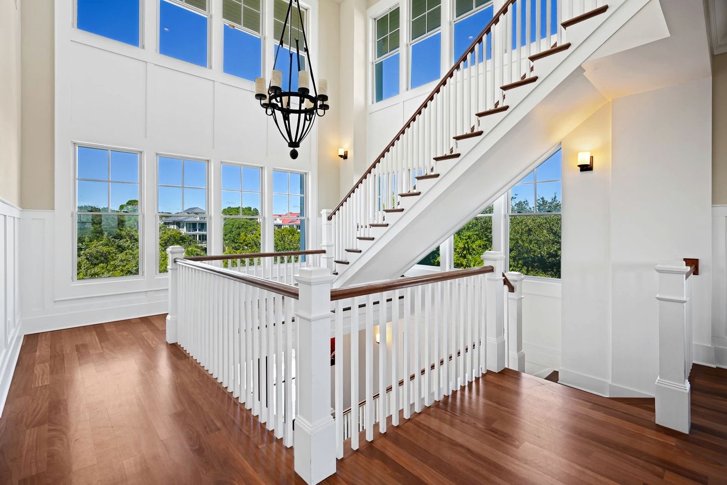 Exquisite Beach House for Family Getaway in Gated Community near Pawleys Island, South Carolina