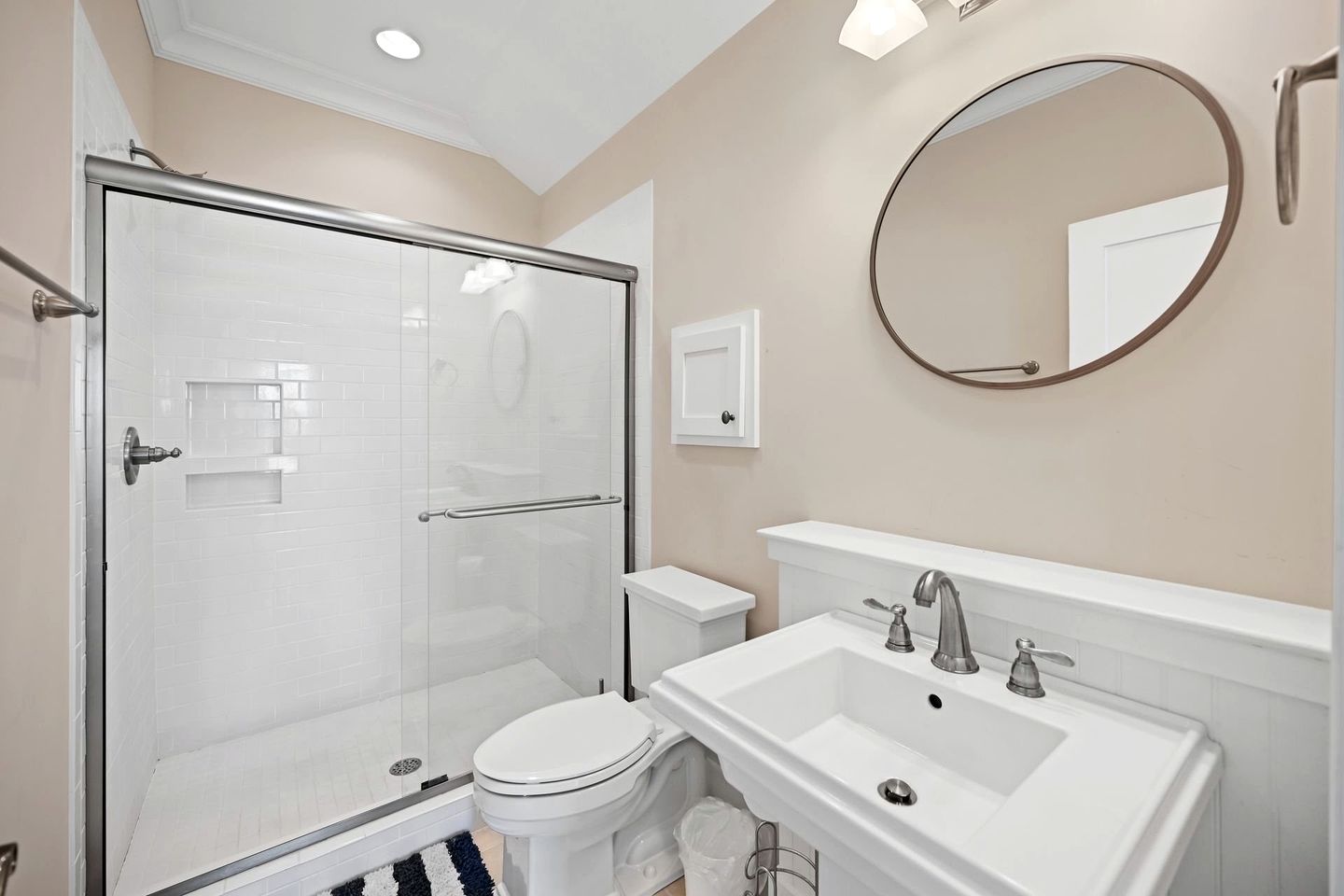 Exquisite Beach House for Family Getaway in Gated Community near Pawleys Island, South Carolina