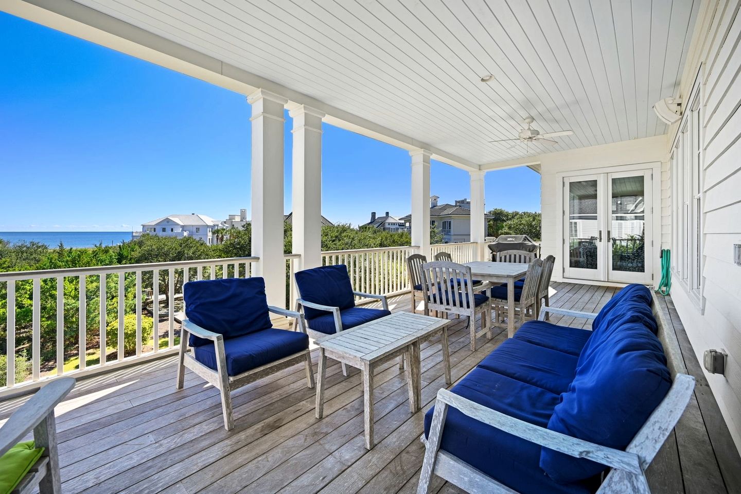 Exquisite Beach House for Family Getaway in Gated Community near Pawleys Island, South Carolina