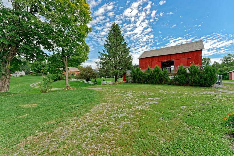 Yurts (Granville, New York, United States of America)