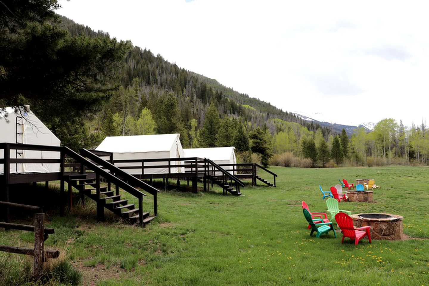 Arapaho Valley Ranch, Safari Tents 90103, Granby, United States of
