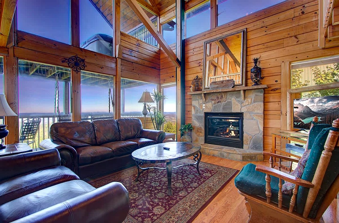 Extraordinary Smoky Mountain Cabin with Panoramic Views, Hot Tub & Arcade near Pigeon Forge and Gatlinburg, TN