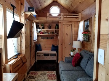 Gorgeous Georgia Tiny Home for a Couples Retreat - Photo 2