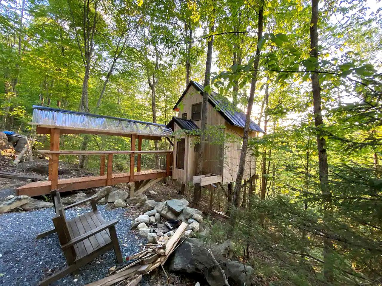 Tree House in Vermont Glamping Hub
