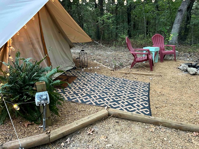 The Lucky One | Bell Tents (Tishomingo, Oklahoma, United States of America)