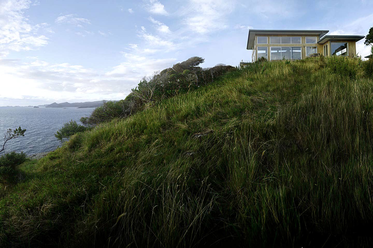 Clifftop Great Barrier Island Accommodation for a Secluded Getaway