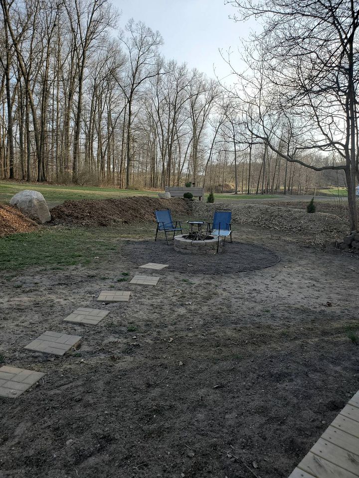 Cozy Bungalow Rental Perfect for Glamping in Michigan