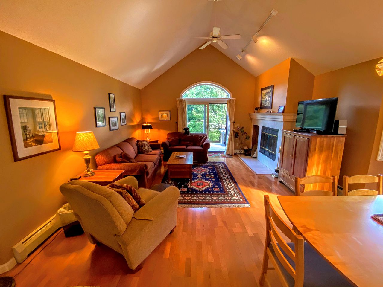 Gorgeous Mountain Cabin Rental Ideal for Glamping in New Hampshire