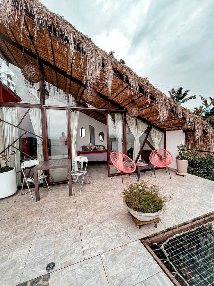Romantic Hut, makes for a Beautiful Couples Vacation in Colombia