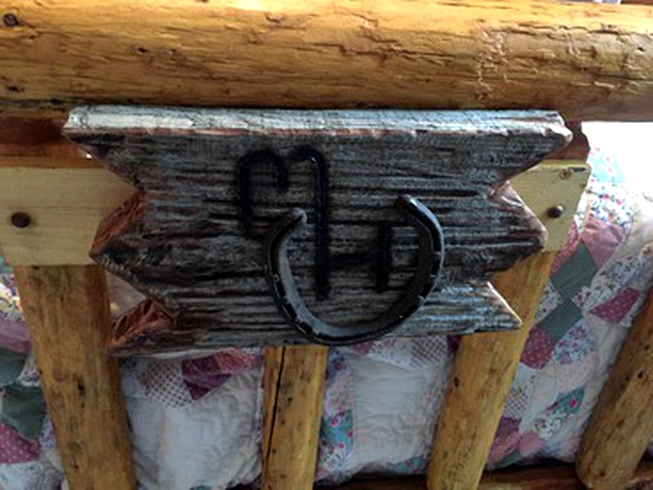 Countryside Glamping in a Log Cabin near Clearwater, British Columbia