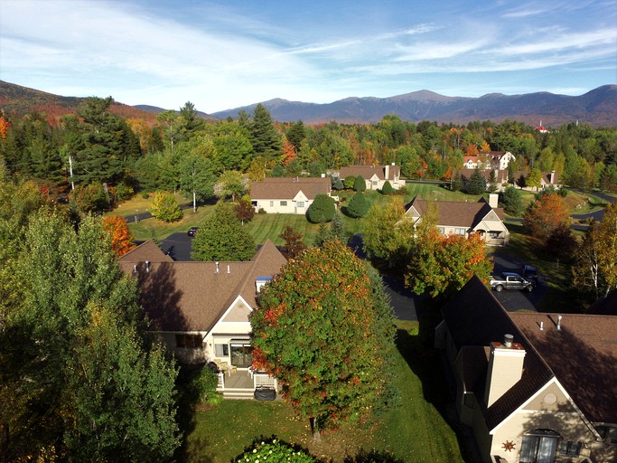 Cabins (United States of America, --, New Hampshire)