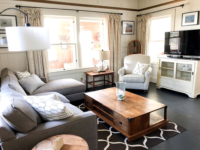 Beach Houses (Seaside, Oregon, United States)