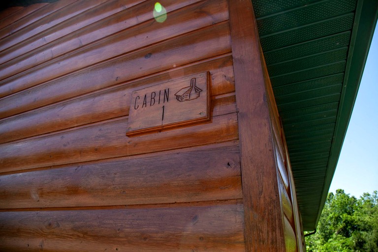 Cabins (United States of America, Herod, Illinois)