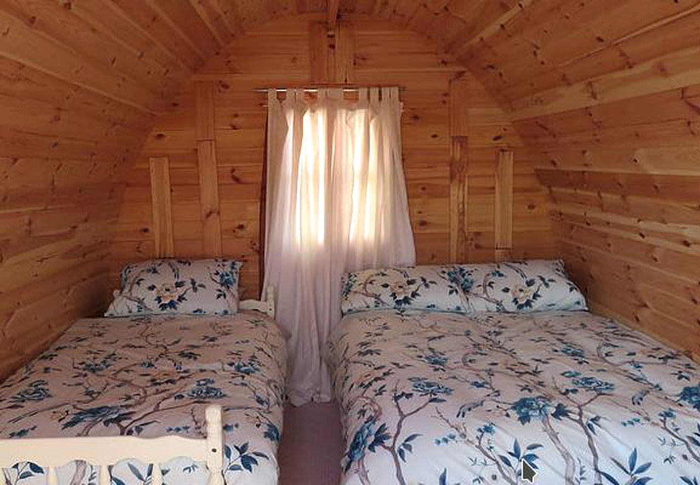 Fabulous Wooden Pod Rentals for a Glamping Getaway near Labasheeda, Ireland