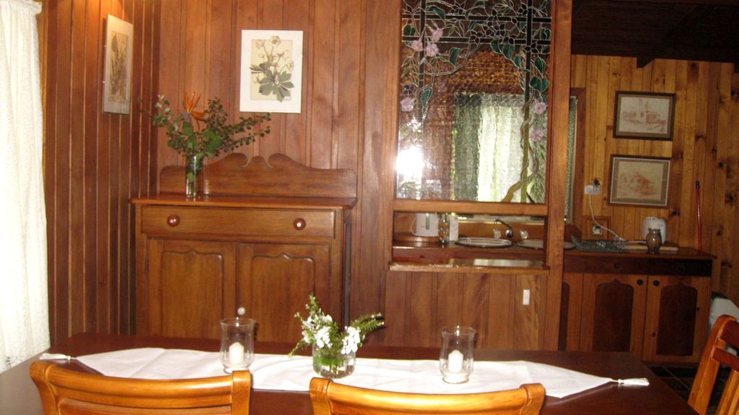 Scenic Cottage Rental with a Gorgeous Garden near Grafton in New South Wales