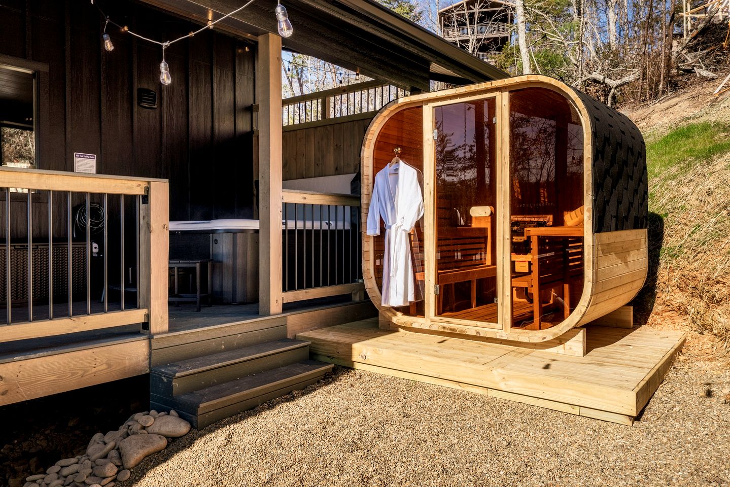 Romantic Luxury Cabin • Hot Tub & Sauna near Dollywood, Sevierville TN