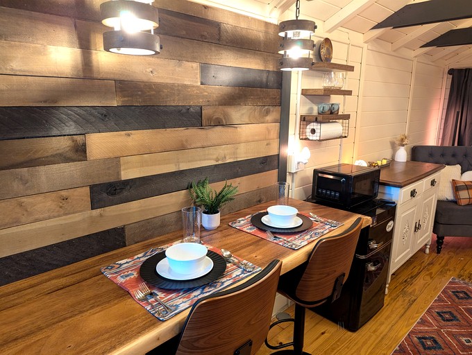 Cabins (United States of America, Black Mountain, North Carolina)