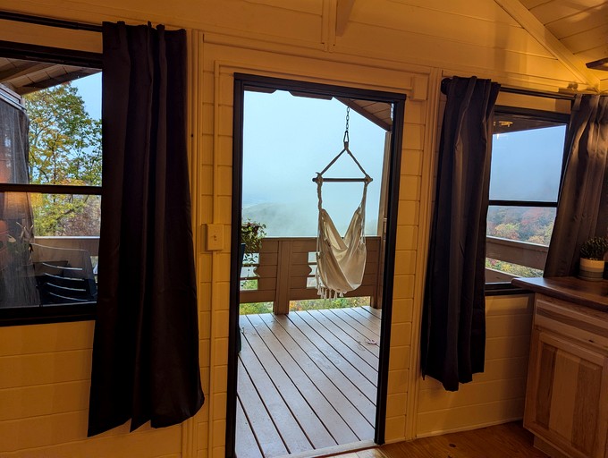 Cabins (United States of America, Black Mountain, North Carolina)