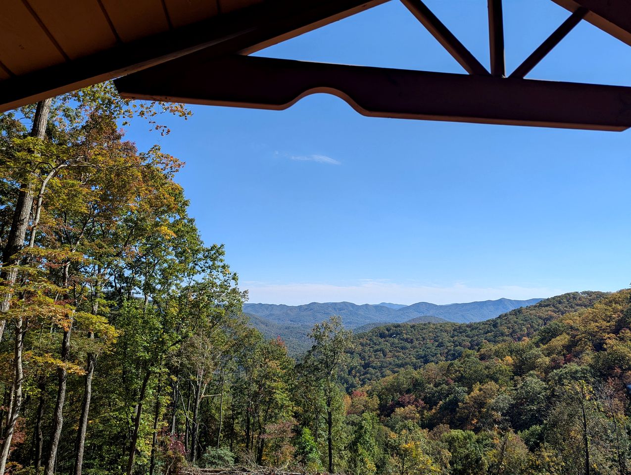 Peaceful Mountain Cabin with Long-Range Views near Black Mountain, North Carolina
