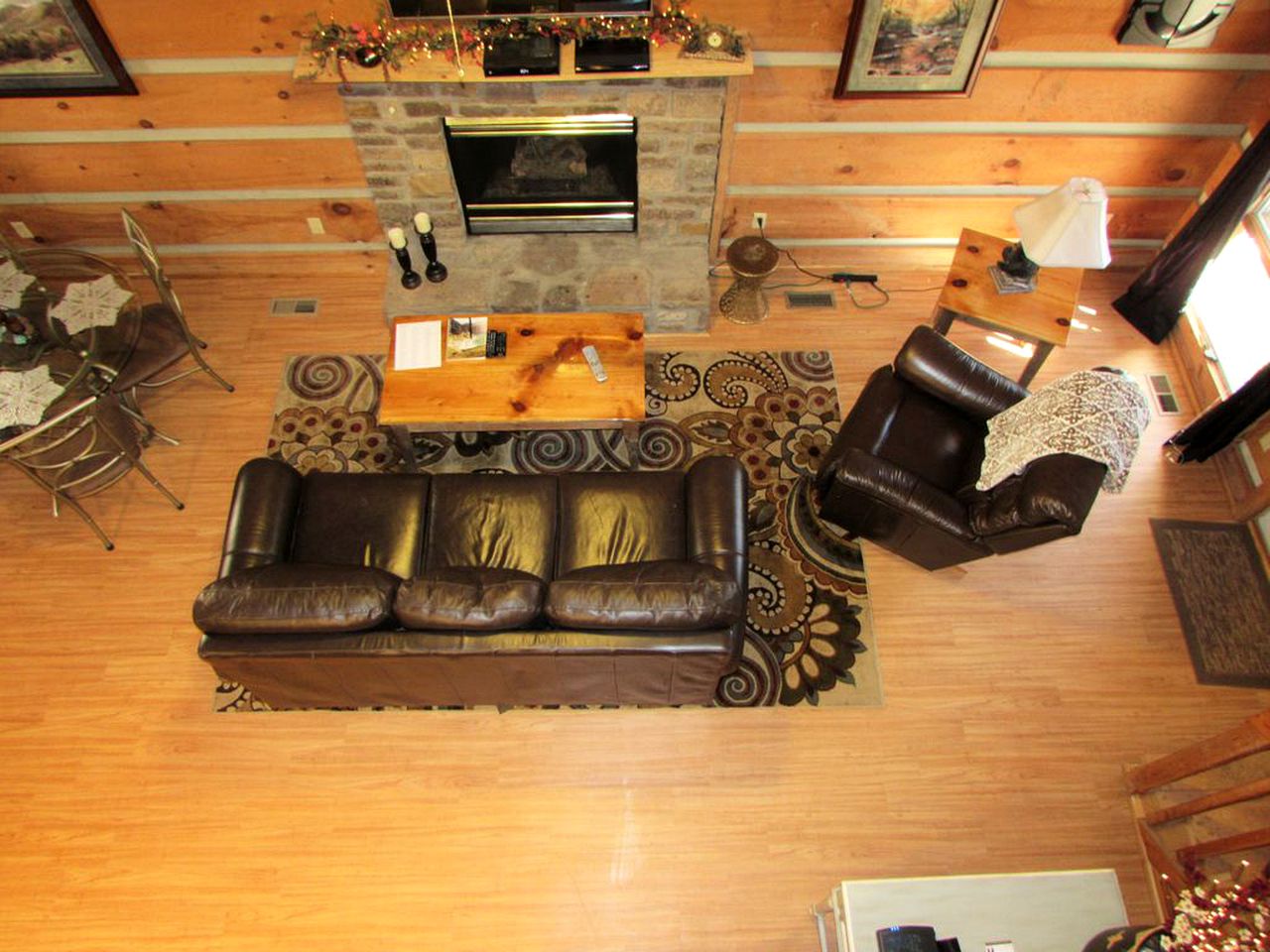 Traditional Woodland Cabin Rental with a Hot Tub in Gatlinburg, Tennessee