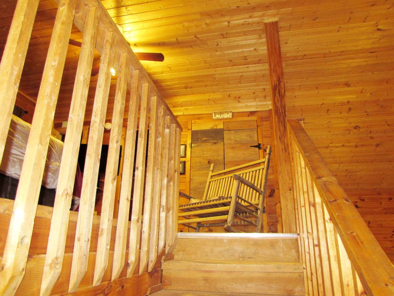 Traditional Woodland Cabin Rental with a Hot Tub in Gatlinburg, Tennessee