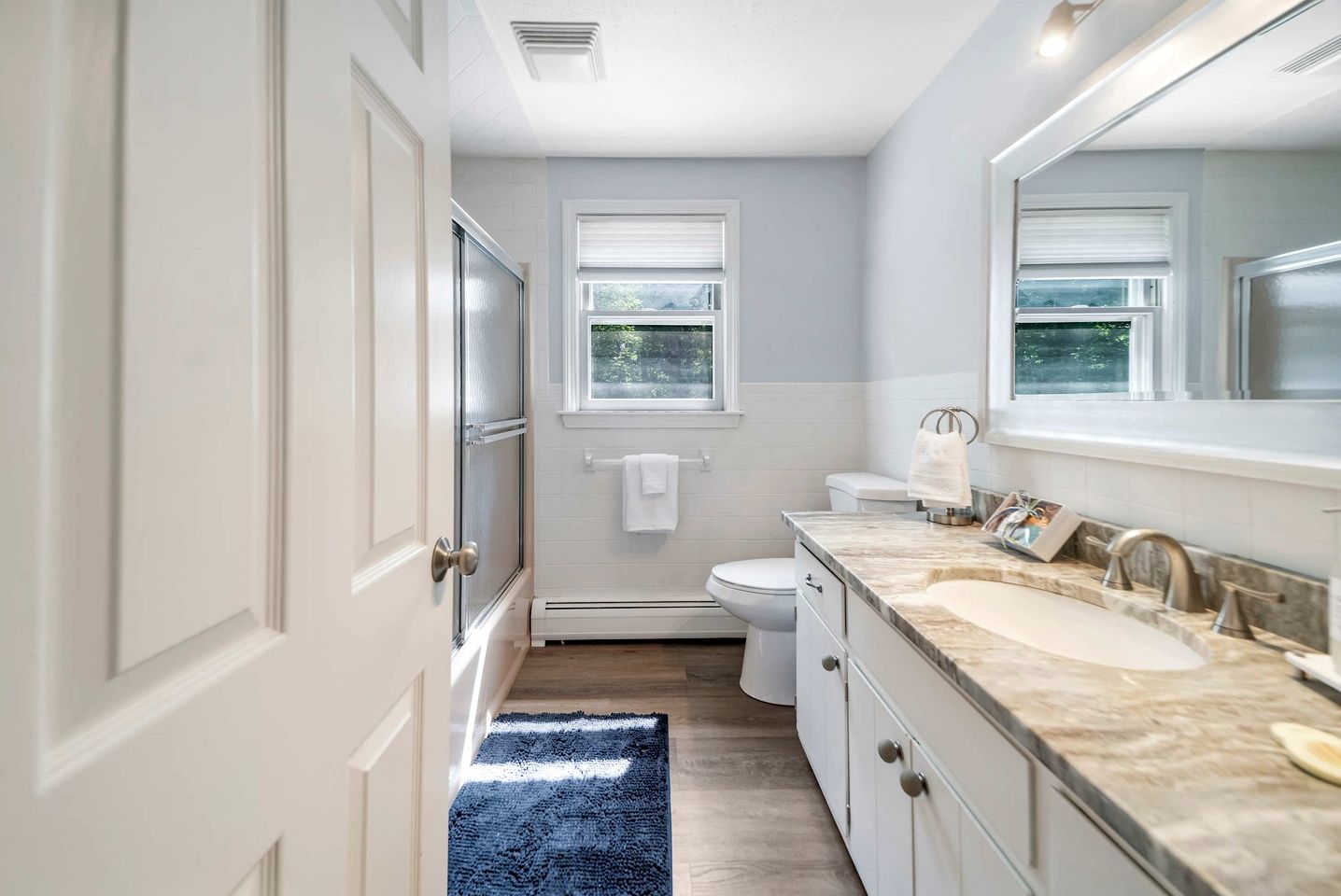 Family Vacation Rental Near Old Silver Beach, Massachusetts