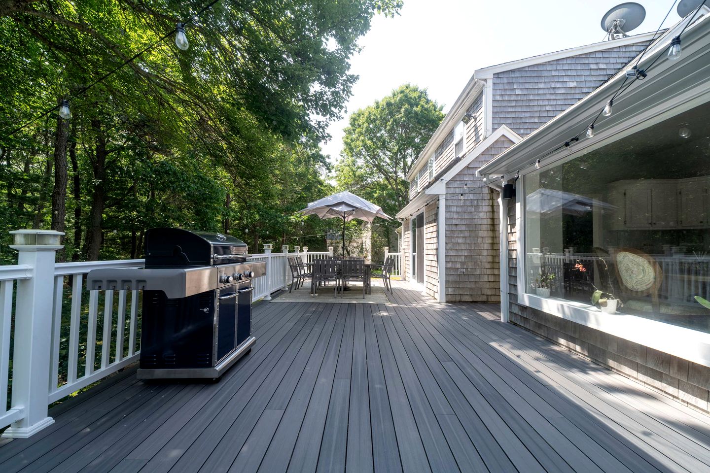 Family Vacation Rental Near Old Silver Beach, Massachusetts