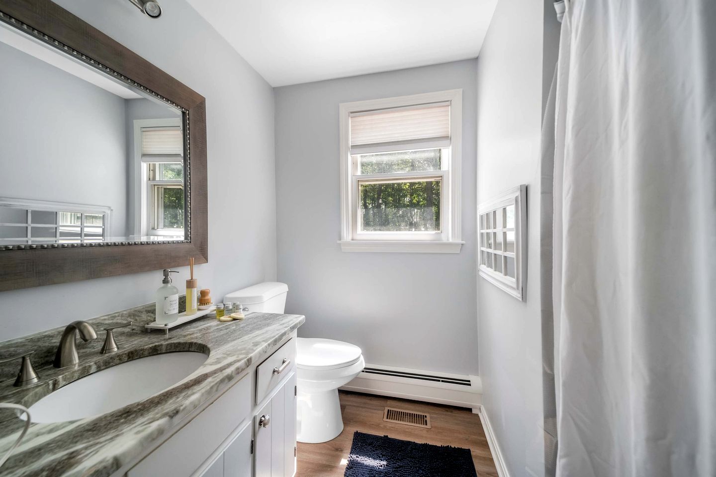 Family Vacation Rental Near Old Silver Beach, Massachusetts