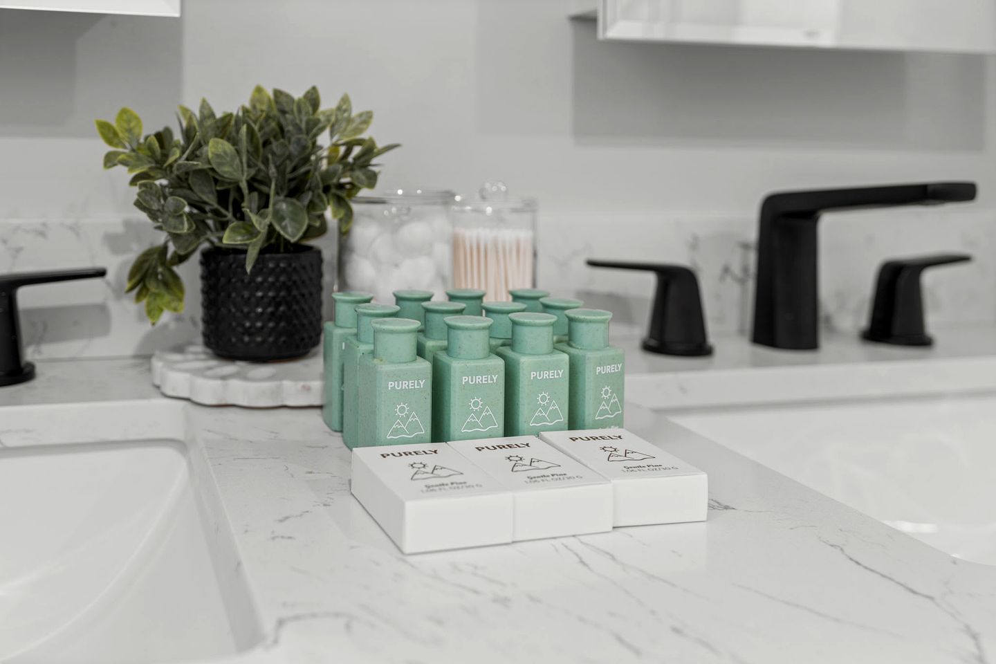 Spacious Family Home with Private Theater & Game Room Near Cape Cod Beaches, Falmouth MA