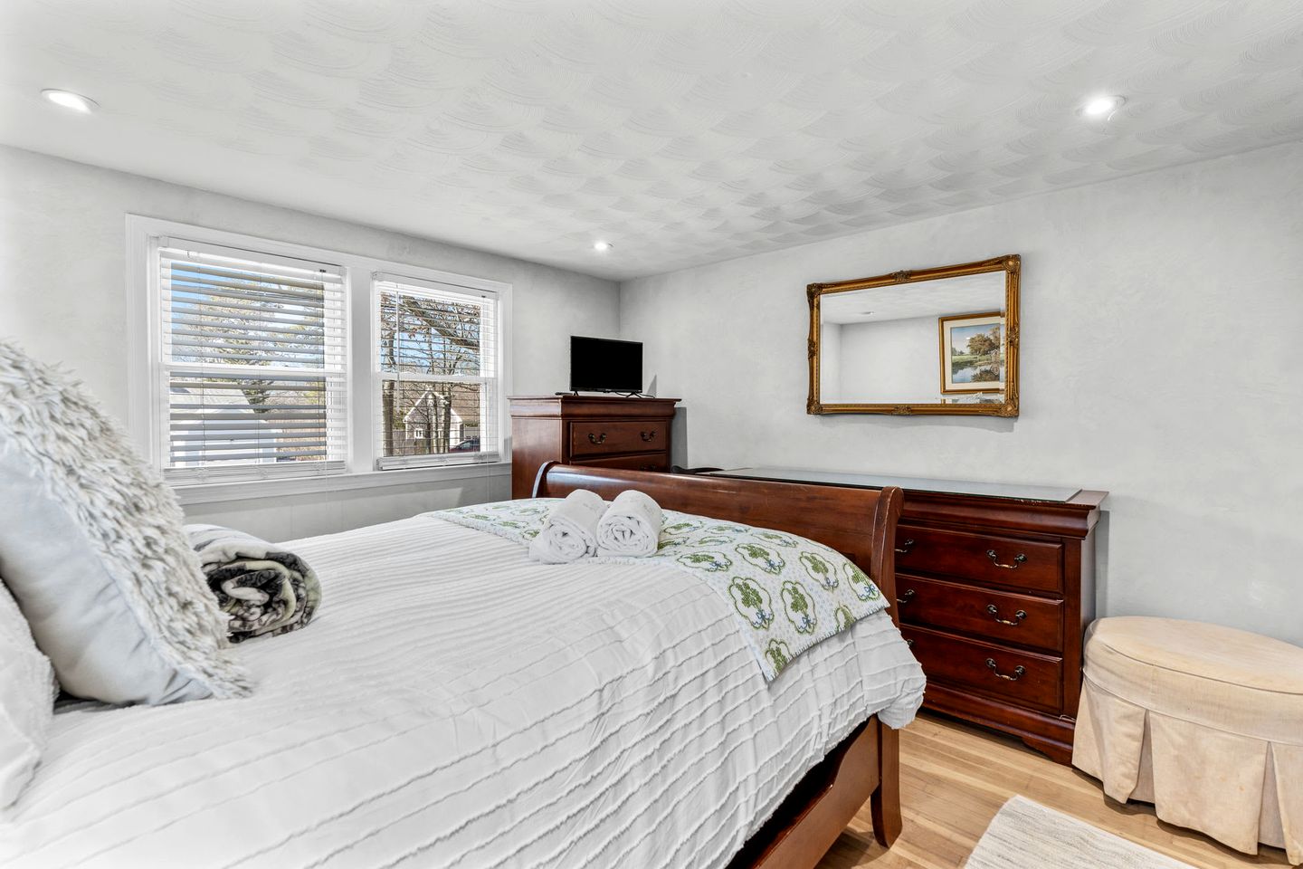 Spacious Retreat with Backyard Oasis, Grill & Evening Firepit in South Yarmouth, Massachusetts