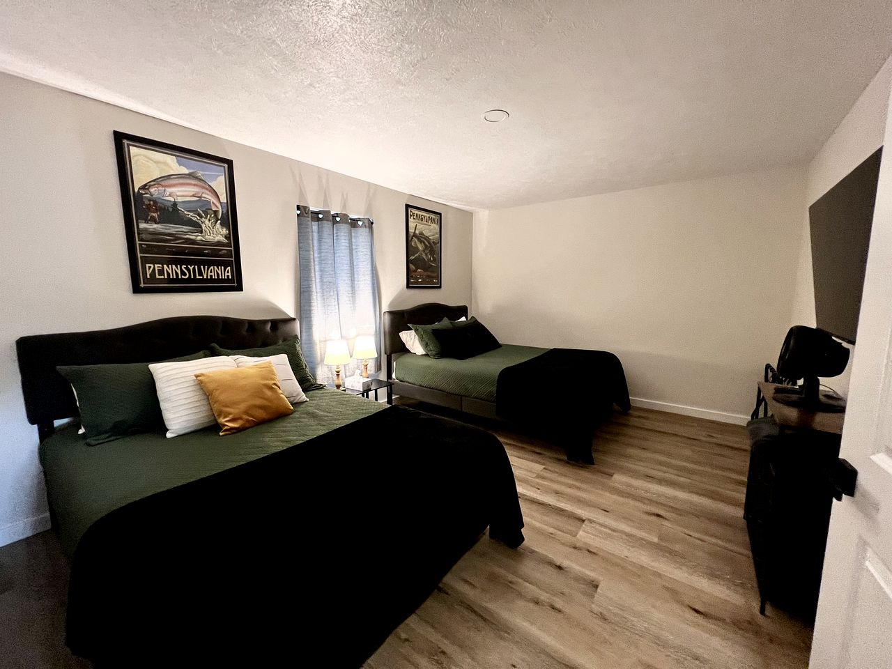 Family Adventure Awaits: Amazing Cabin by the Allegheny River in Pennsylvania