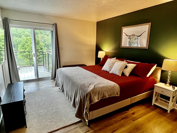 Cabins (United States of America, Parker, Pennsylvania)