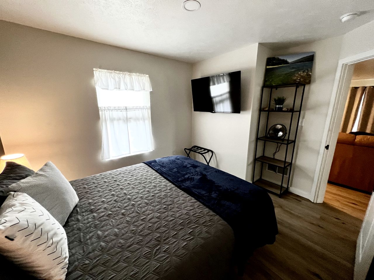 Family Adventure Awaits: Amazing Cabin by the Allegheny River in Pennsylvania