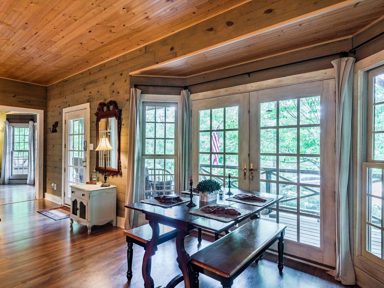 Cabin Getaway near Buffalo River, Arkansas