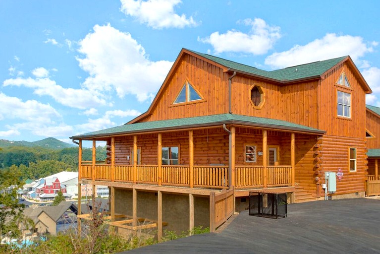 Cabins (United States of America, Pigeon Forge, Tennessee)