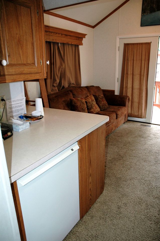 Charming Family-Friendly Cabin with a Loft Along the Kenai River, Alaska