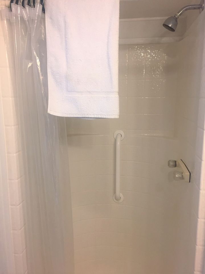 Charming Family-Friendly Cabin with a Loft Along the Kenai River, Alaska