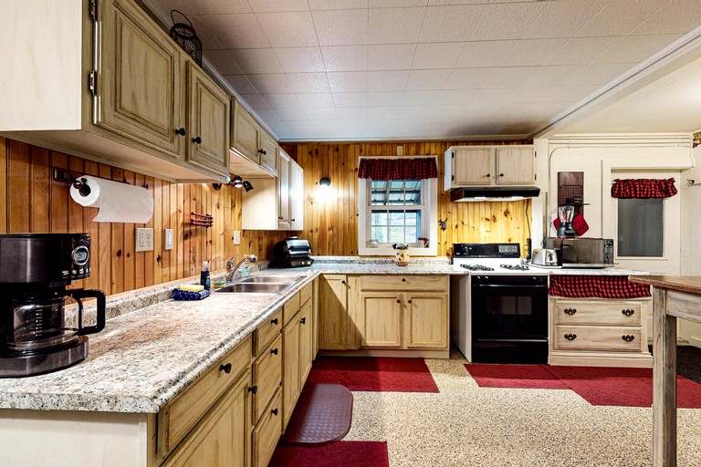 Cabins (United States of America, Greenville, Maine)